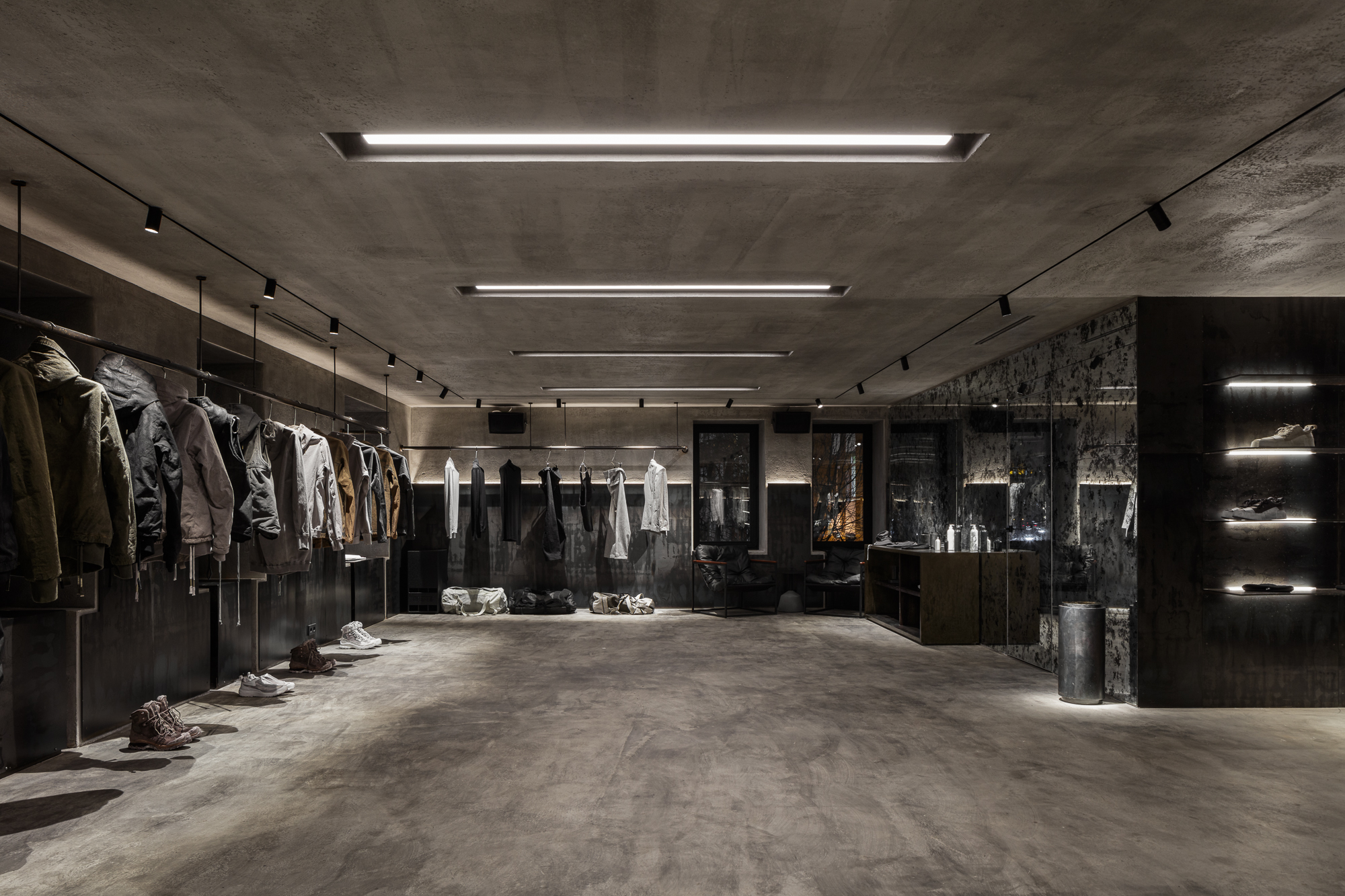 Boris Bidjan Saberi Mono Boutique